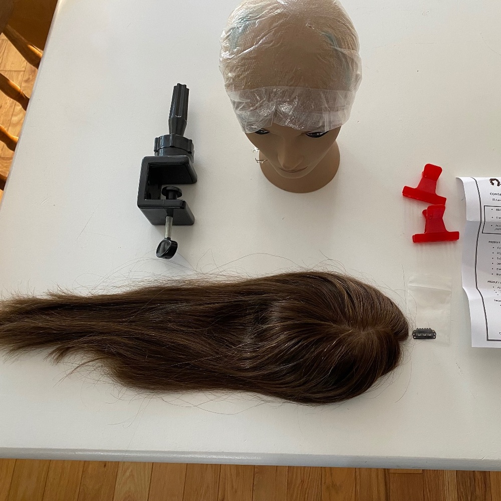 Hair topper (natural hair) and accessories